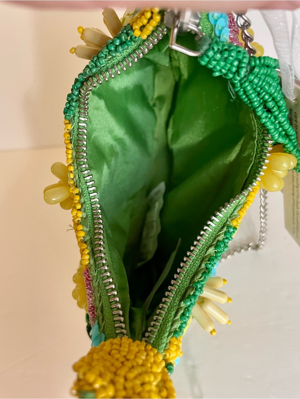 NWT Beaded Green & Yellow Crossbody - Picture 3 of 3